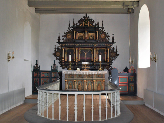 Stauning Kirke - Altar