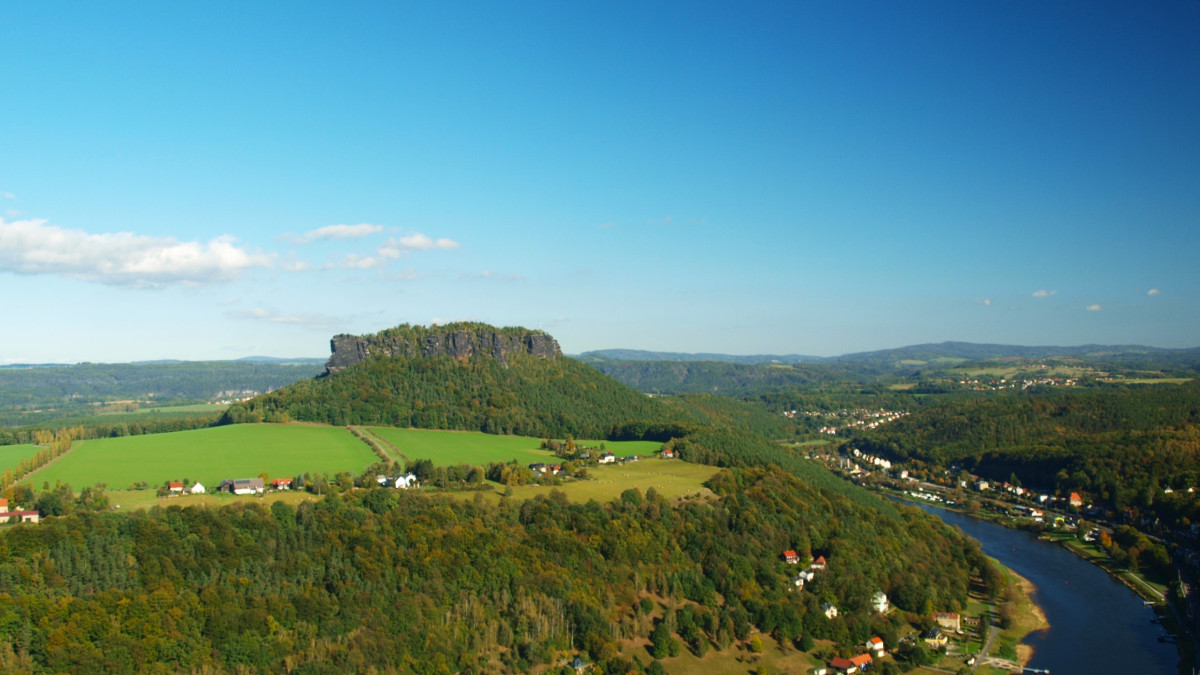 Blick zum Lilienstein von der Festung Königstein